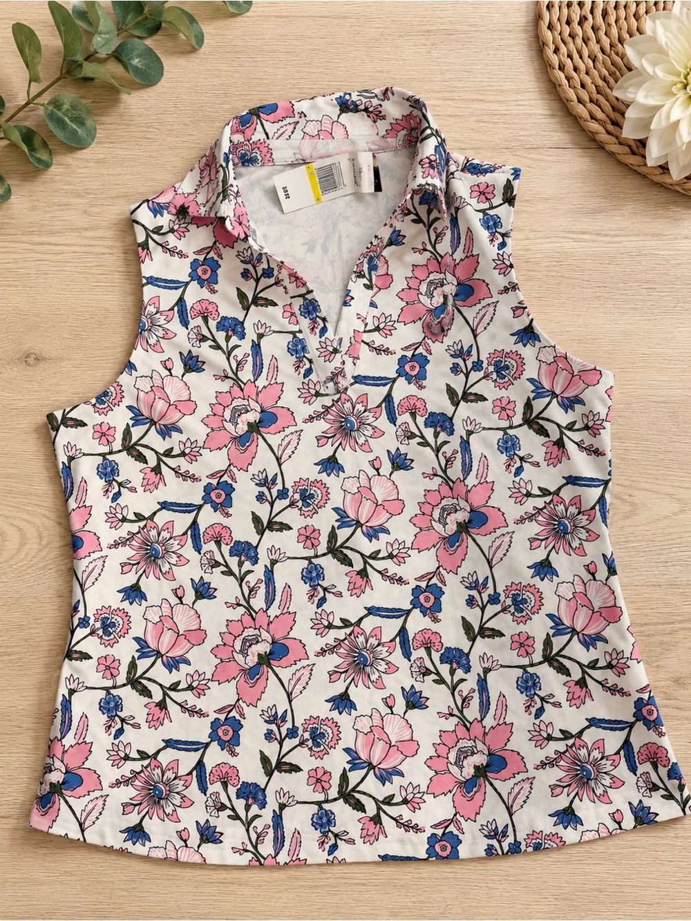 NWT Vineyard Vines Performance Floral Polo Sleeveless Top M Pink Blue Golf
